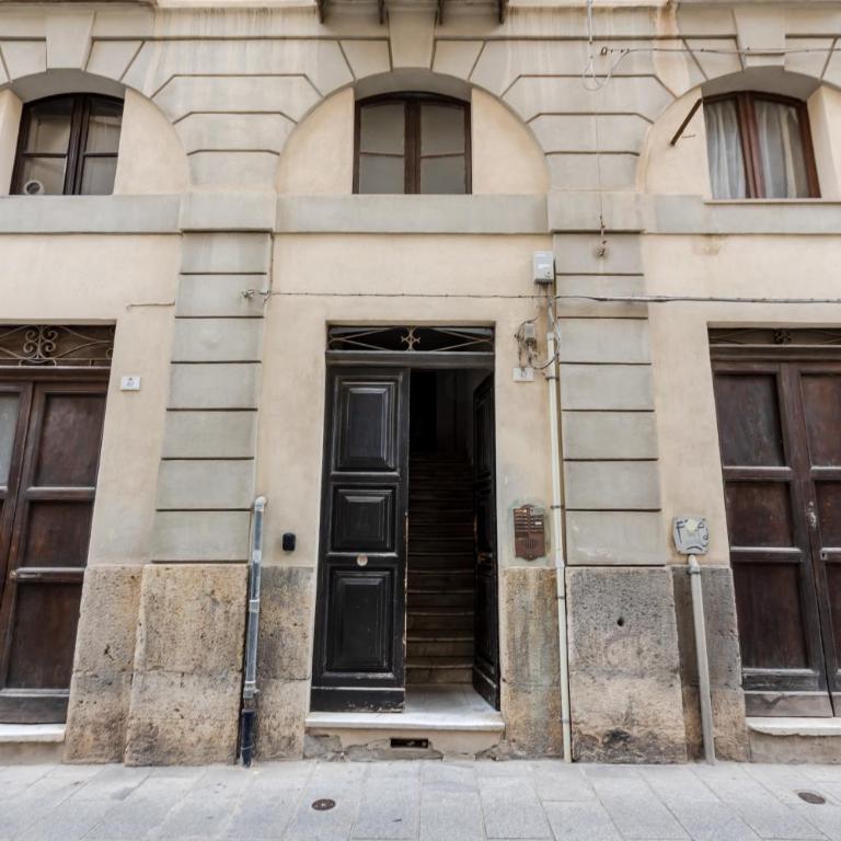 GuestHost - Comfy Studio in the Heart of Cagliari - Monolocale - 19
