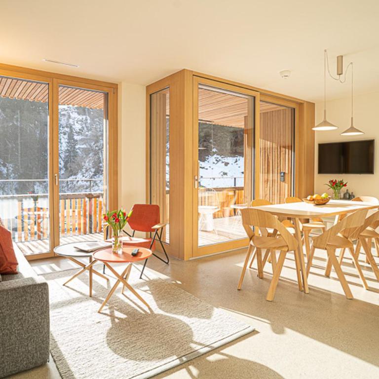 Edelweiss Stenna Cavorgia - Apartment mit Blick auf die Berge - 1