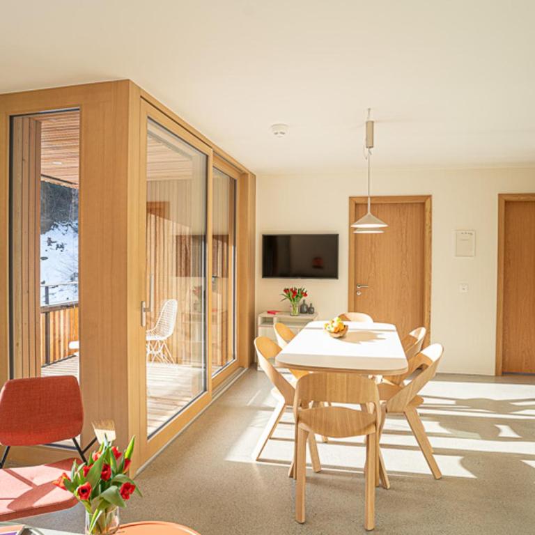 Edelweiss Stenna Cavorgia - Apartment mit Blick auf die Berge - 2