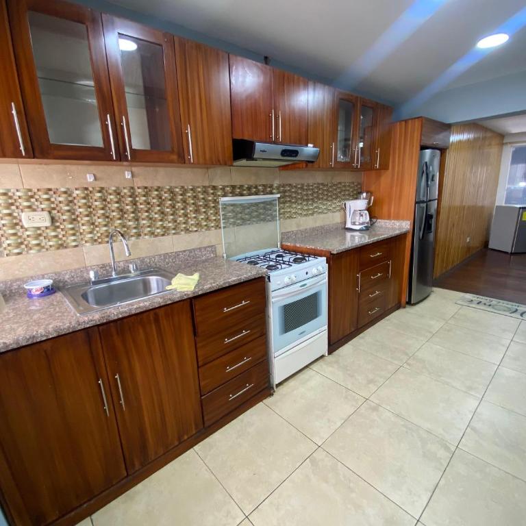 Enorme departamento de 4 dormí para grupo de 12 personas en el centro histórico - Apartamento - 1