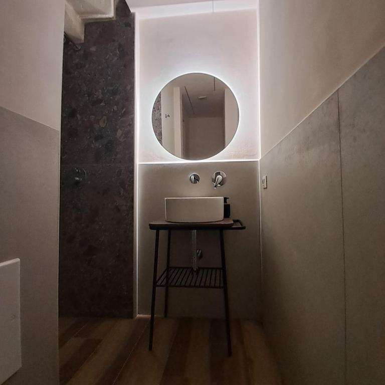 La dimora del vento - Camera Matrimoniale con Bagno Privato - 9
