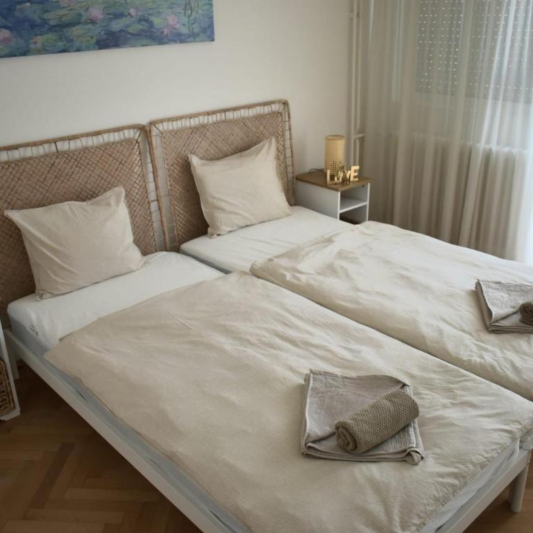 Apartman Play - Two-Bedroom Apartment - 14