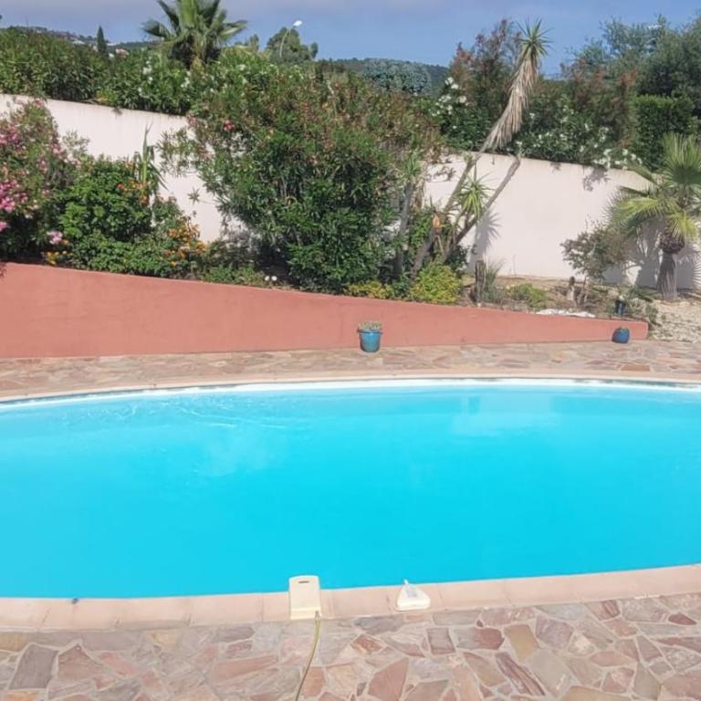 Villa Palm' Issambres 6 personnes, clim, avec piscine, jardin et parking privés - Villa 3 Chambres - 2