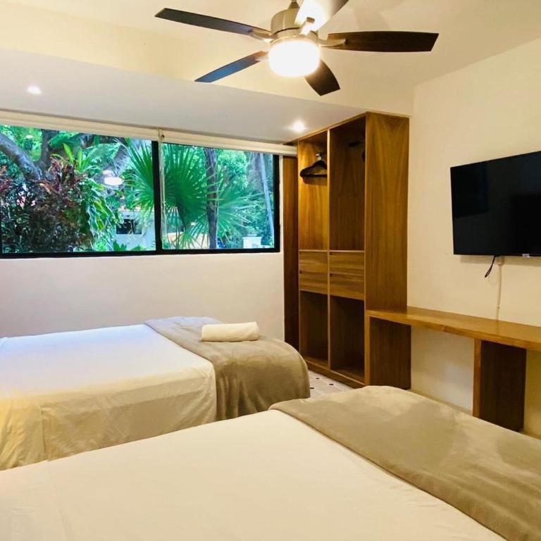 Exclusive Villa Steps from the Beach Playacar - Villa - 20
