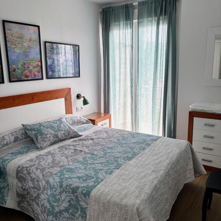 VISTAMAR PRIMERA LINEA DE PLAYA y CENTRICO - Habitación Familiar con vistas al mar - 8