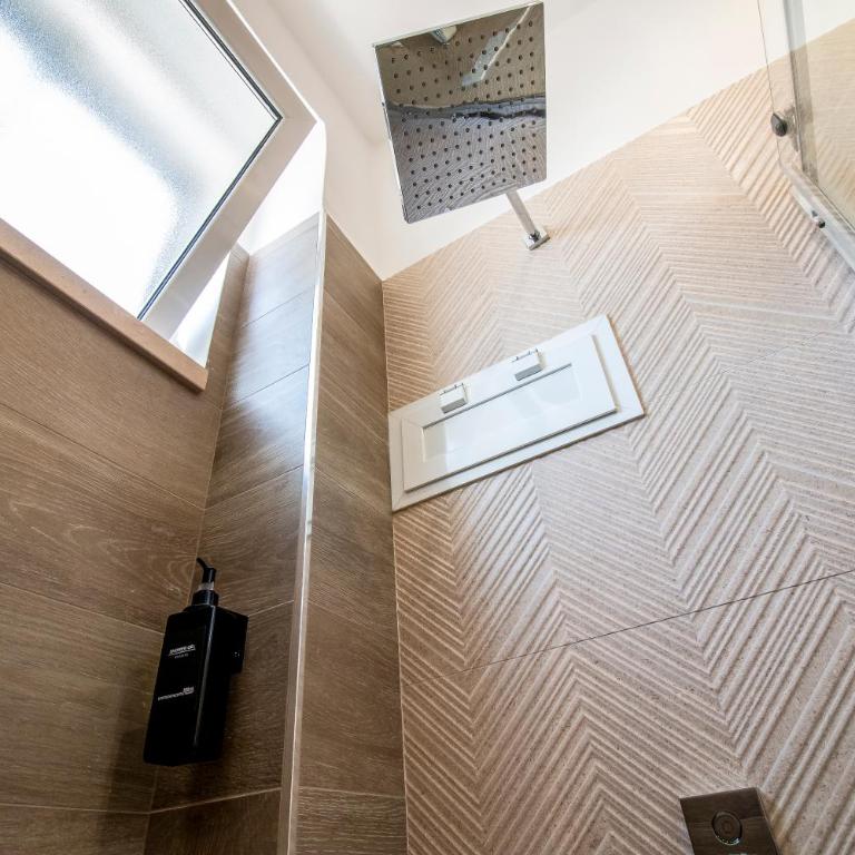 La Locanda Apartment - Double Room with Private Bathroom - 5