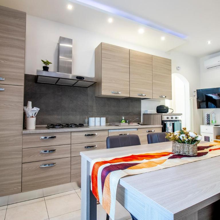 La Locanda Apartment - Double Room with Private Bathroom - 18