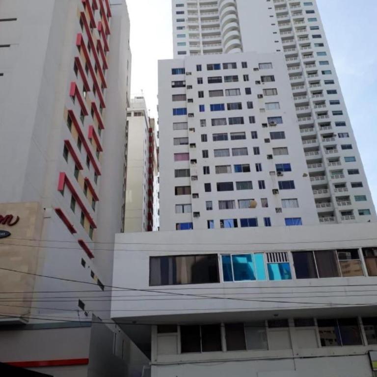 Hermoso apartamento caribeño Bocagrande Cartagena 100 metros - Two-Bedroom Apartment - 6
