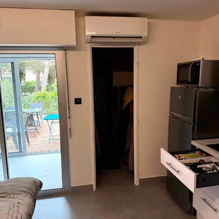 Le Cap'rice - Two-Bedroom Apartment - 12