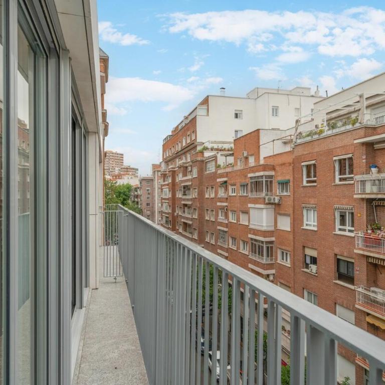 Elegance & comfort in Chamberi- 2B - One-Bedroom Apartment - 26