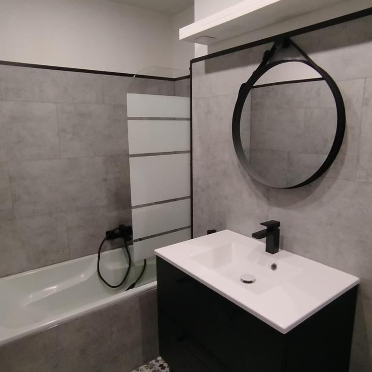 Appartement 3 pièces rénové, 65 m², à 100 m des pistes - FR-1-449-60 - Appartamento (7 Adulti) - 15