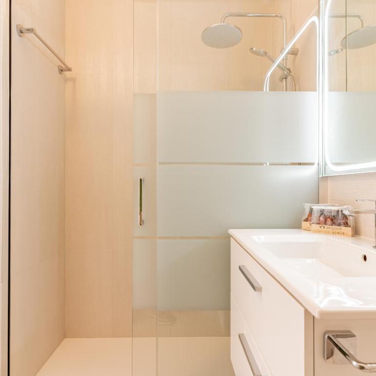 Bright seaside apartment in Los Cristianos - Achacay - Apartamento de 2 dormitorios - 9