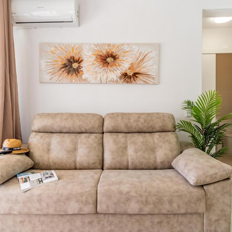 Bright seaside apartment in Los Cristianos - Achacay - Apartamento de 2 dormitorios - 44
