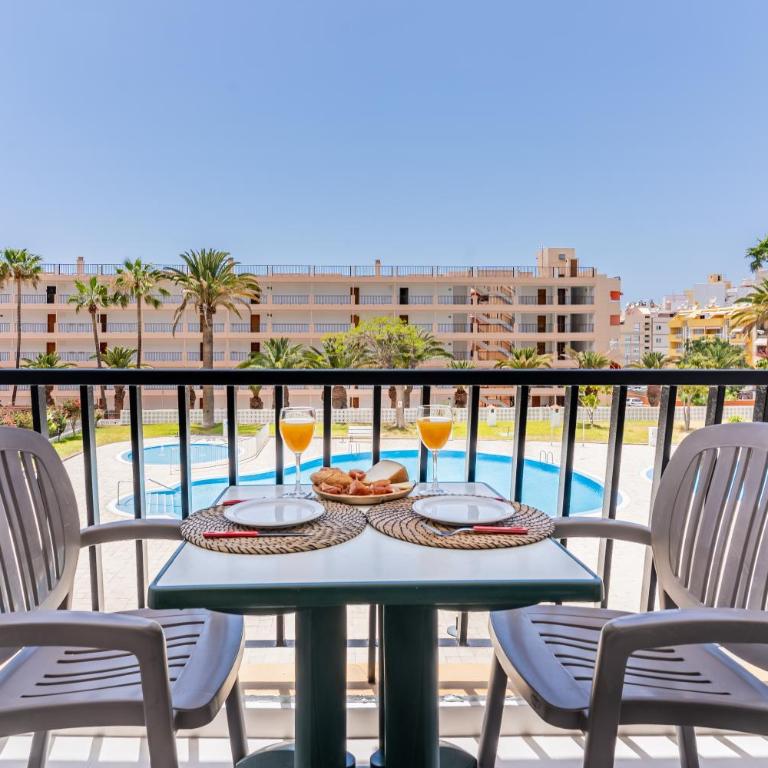 Bright seaside apartment in Los Cristianos - Achacay - Apartamento de 2 dormitorios - 2