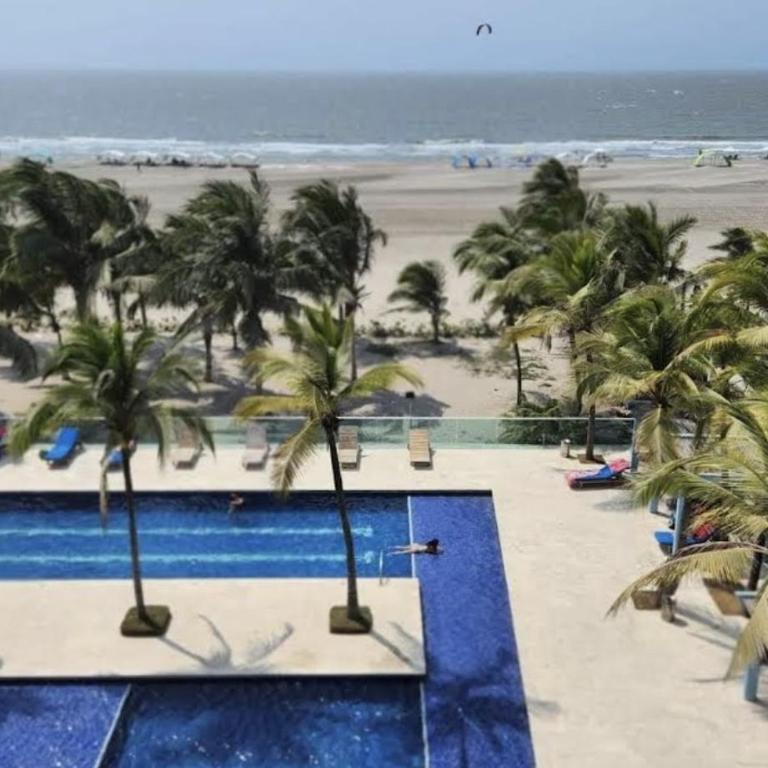 Apartamento con excelente Vista al Mar - Three-Bedroom Apartment - 3