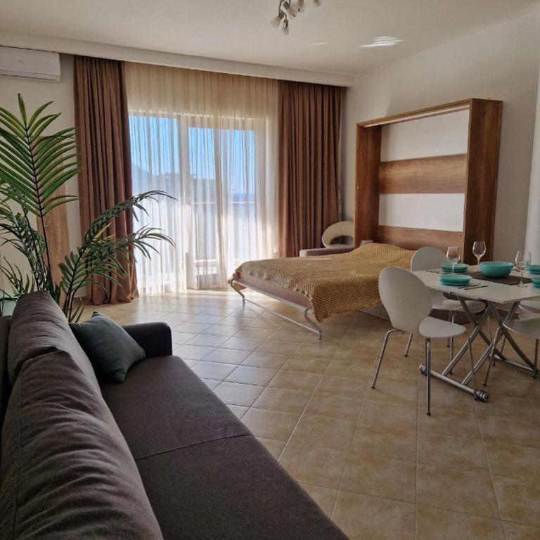 Apartments GC 7 - Quadruple Room with Sea View - 8