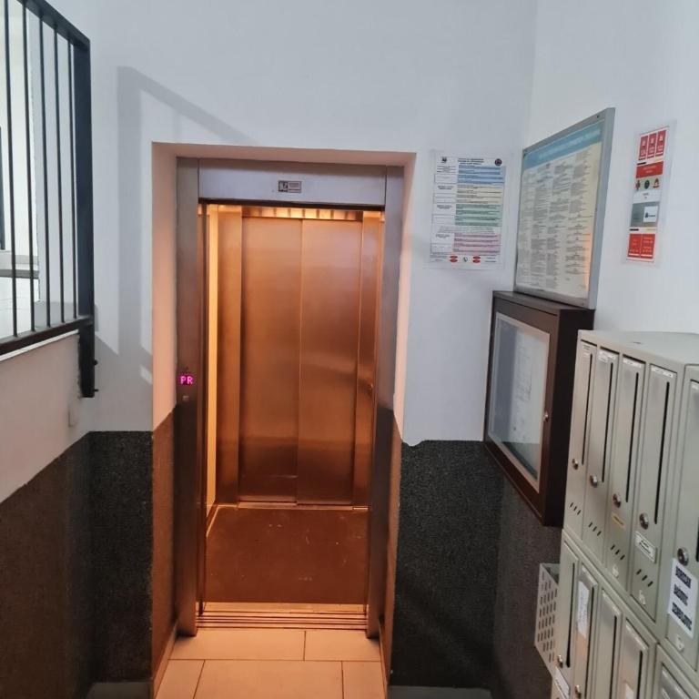 Fly home - One-Bedroom Apartment - 3