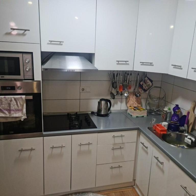 Fly home - One-Bedroom Apartment - 6