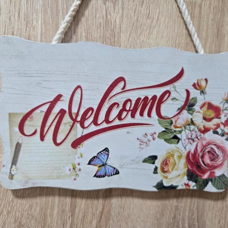 Fly home - One-Bedroom Apartment - 9