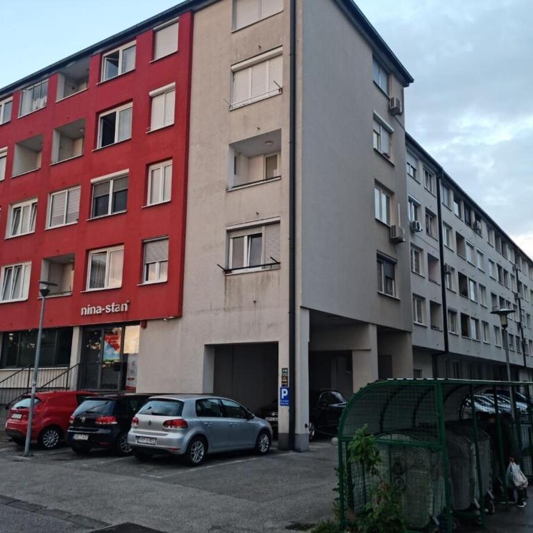 Fly home - One-Bedroom Apartment - 13
