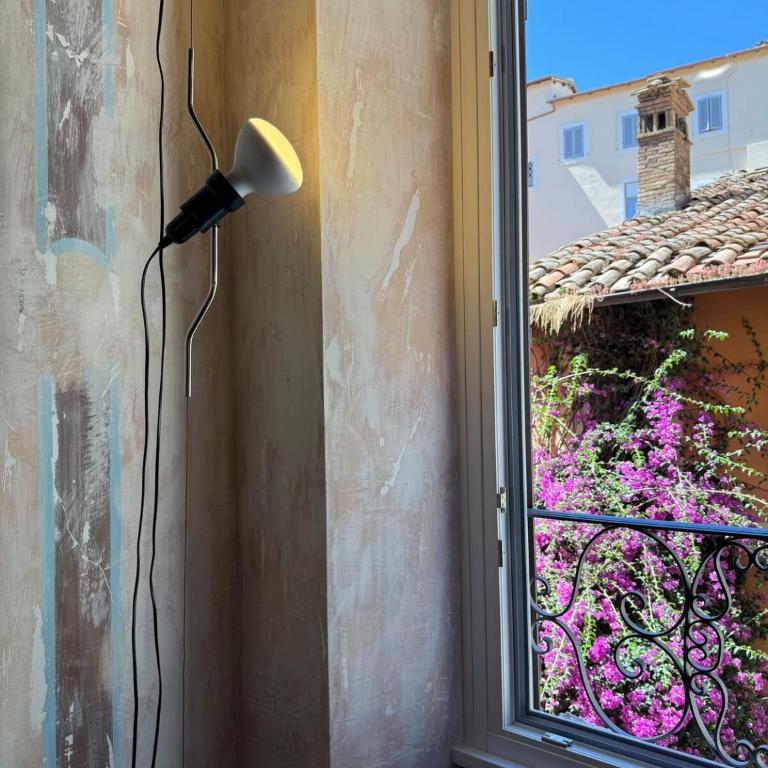 Roman Blooms Your retreat in Campo de Fiori - Appartamento con 2 Camere da Letto - 34