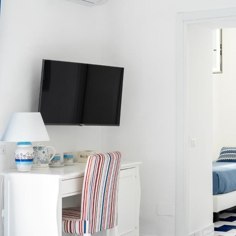 Casa Nilde - Camera Familiare con Bagno - 9