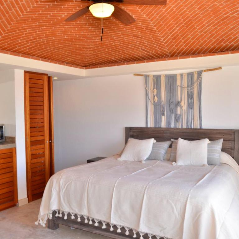 Isla Serena - Three-Bedroom Apartment - 41