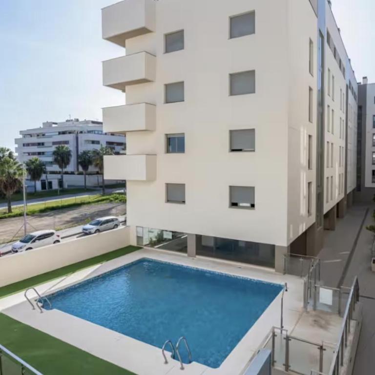 Centro con piscina y cerca de la estación de tren - Apartamento de 1 dormitorio - 2