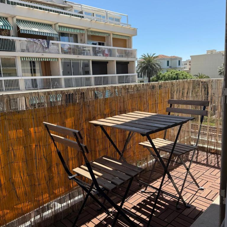 Le Prestigieux - plage - Appartamento con 2 Camere da Letto, Terrazza e Vista Mare - 9