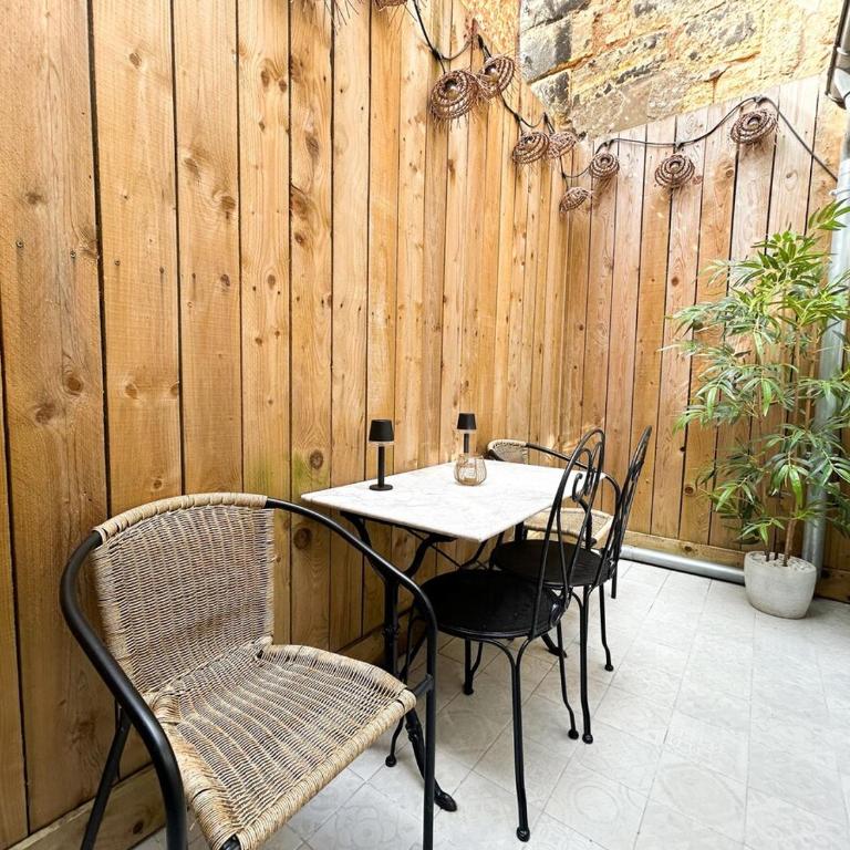 Un cocon de style rénové et climatisé proche gare - Apartment mit 2 Schlafzimmern - 22