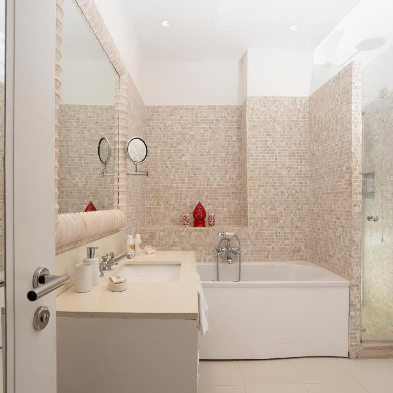 Relais Blu - Camera King Deluxe - 6
