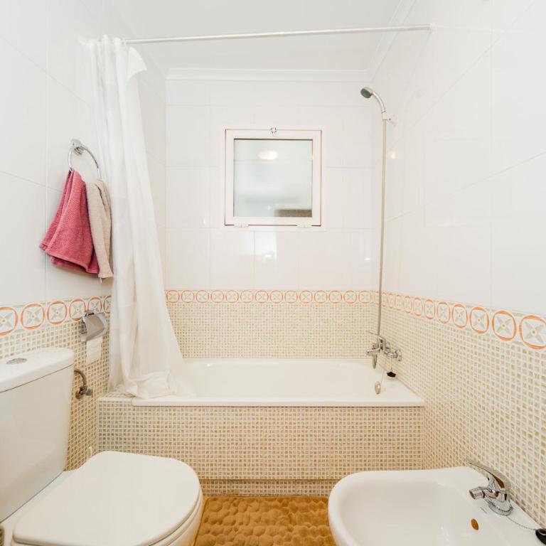 Apartamento con aparcamiento cerca del mar en Torrevieja - Apartamento de 1 dormitorio - 9
