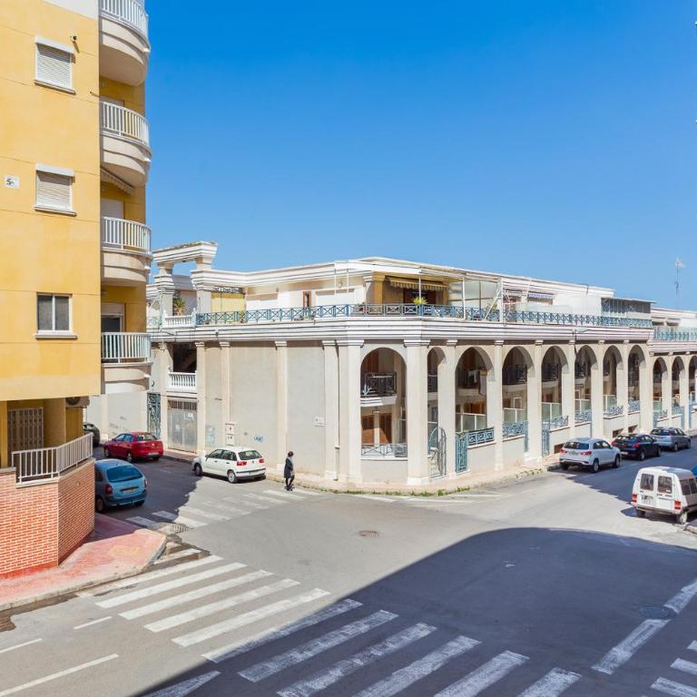 Apartamento con aparcamiento cerca del mar en Torrevieja - Apartamento de 1 dormitorio - 15