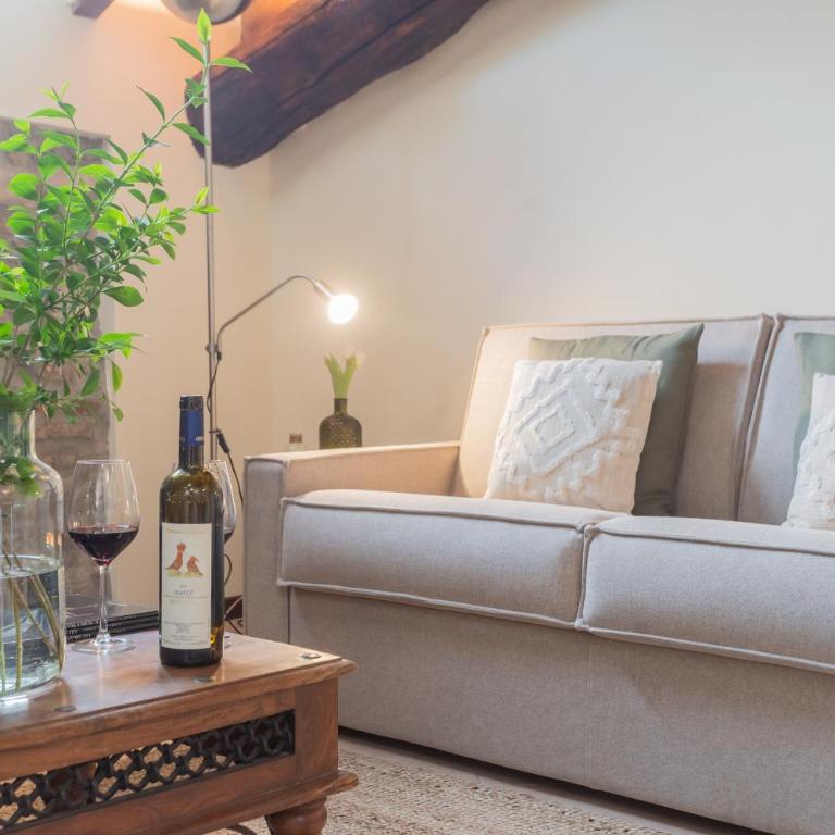Plinio 10 by Rent All Como - Appartamento - 28