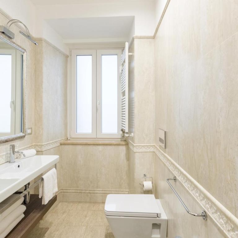 Al Centro Storico Roma Suite - Appartamento con 2 Camere da Letto - 15