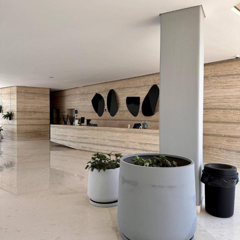 Beachfront - Spectacular Ocean Views - Apartamento - 28