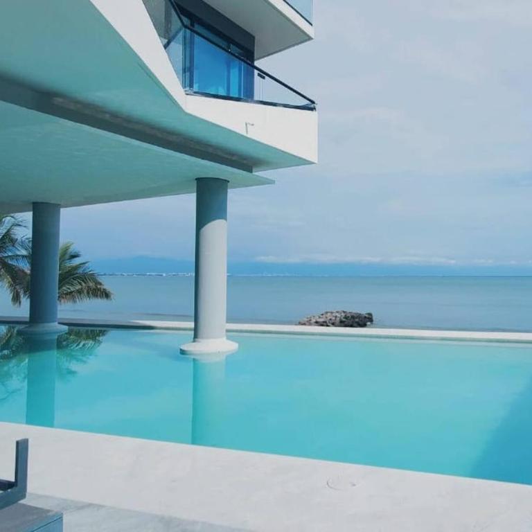 Beachfront - Spectacular Ocean Views - Apartamento - 21