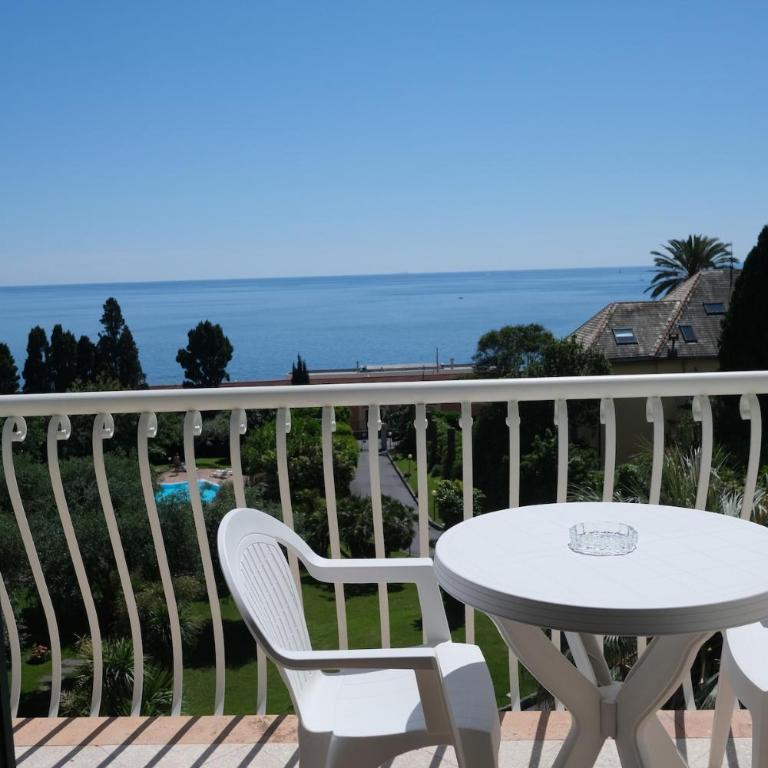 Nervi, sea view - Appartamento con 2 Camere da Letto - 4