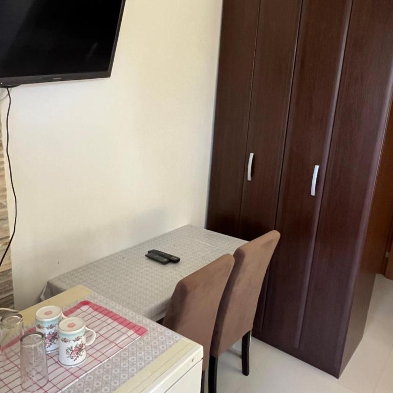 Apartments MyDay - Deluks Dvokrevetna Soba sa Bračnim Krevetom i Tušem - 3