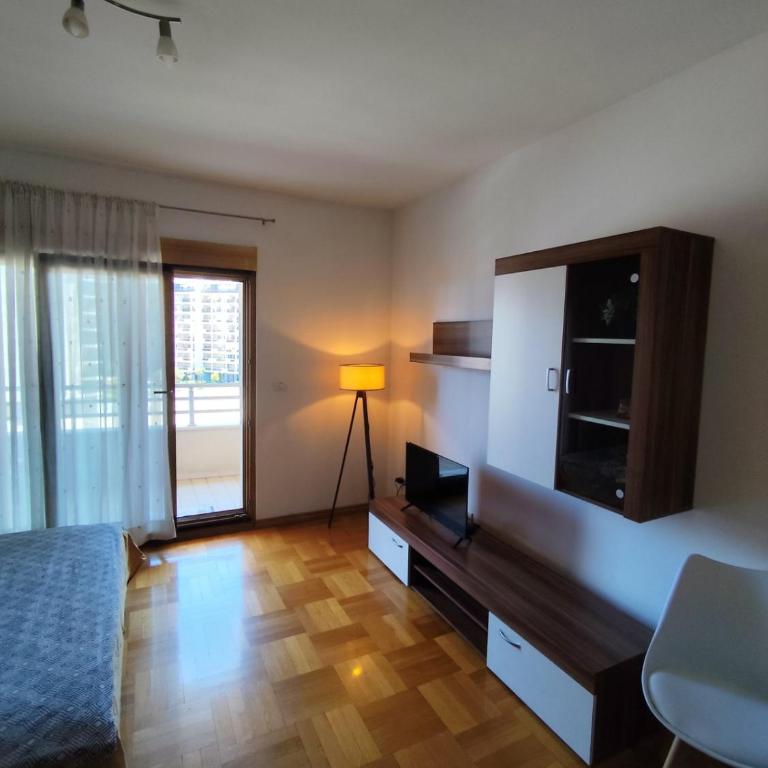 Apartman City kvart Podgorica - Studio Apartment with One Double Bed - 22