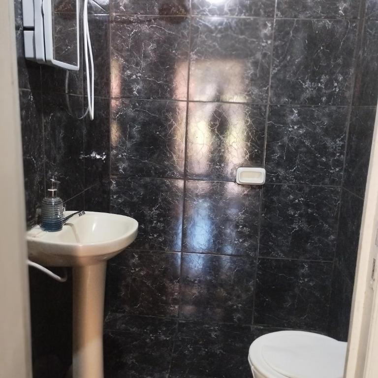 Hospedaje Luque Flughafennähe 5 min - Apartamento de 1 dormitorio - 5