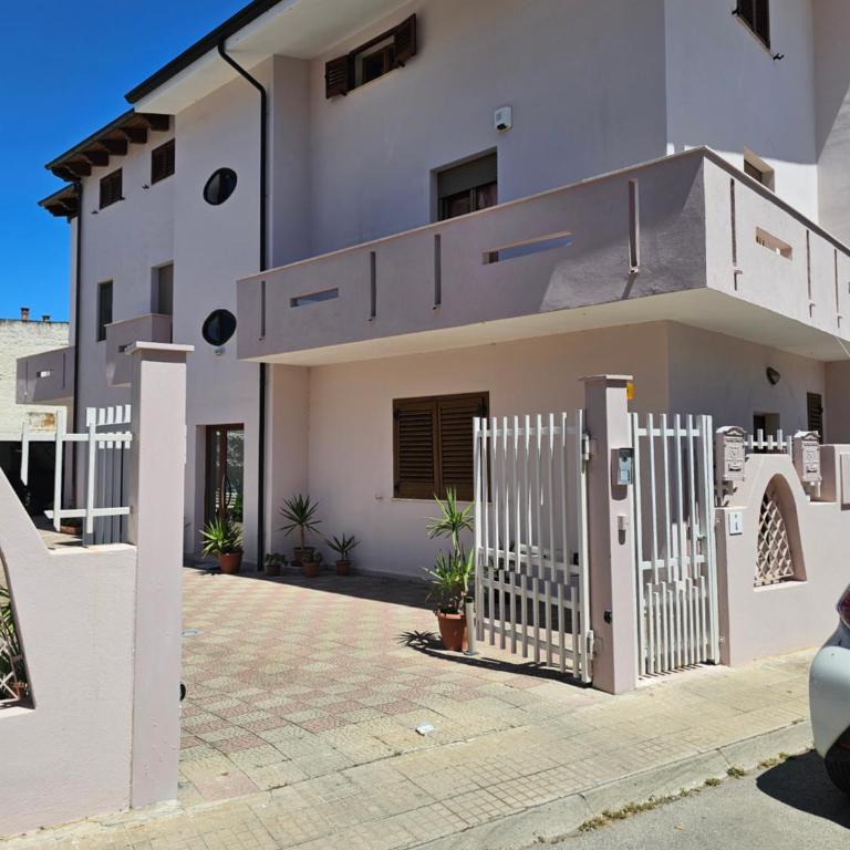 Sardina Holiday Gaudì - One-Bedroom Apartment with Garden - 7