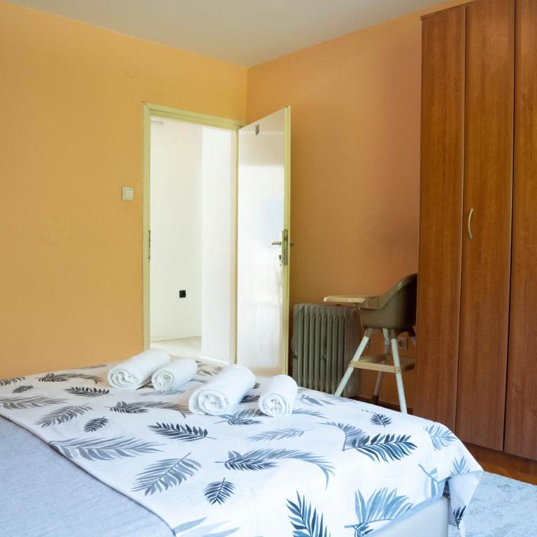 Central Apartment Dobrota II - Two-Bedroom Apartment - 22