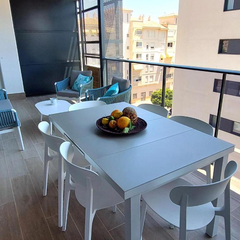 Flat in Villajoyosa with Sea Views & Pool - Apartamento de 2 dormitorios - 21