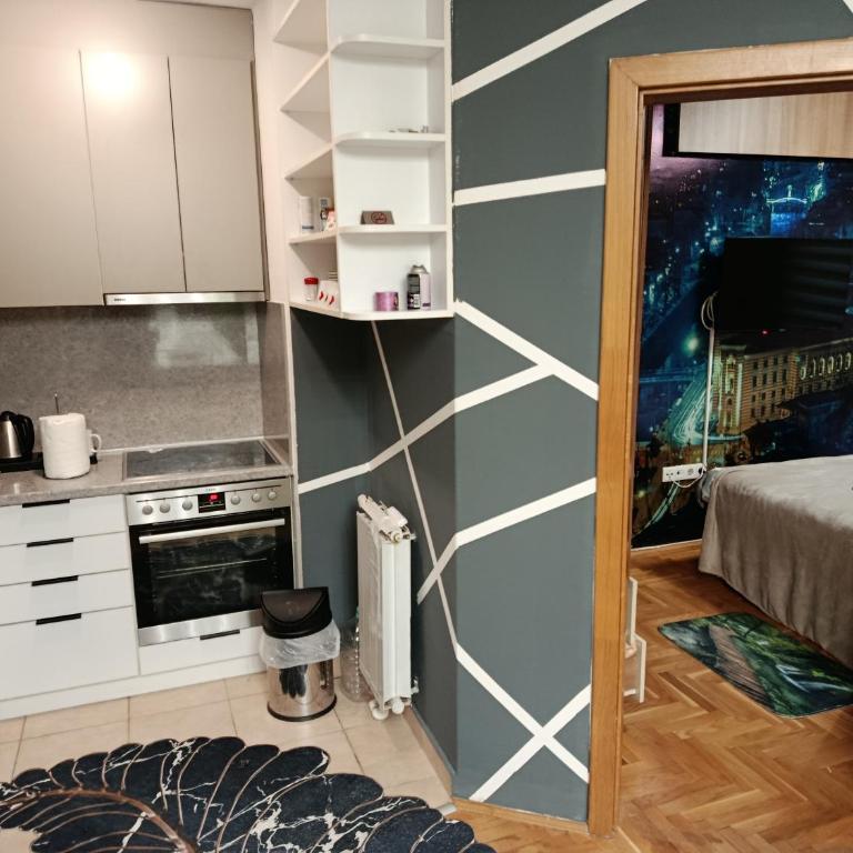 JACUZZI for RELAX - HOLLYWOOD Apartment, STUP, Sarajevo - Deluxe Apartment - 28