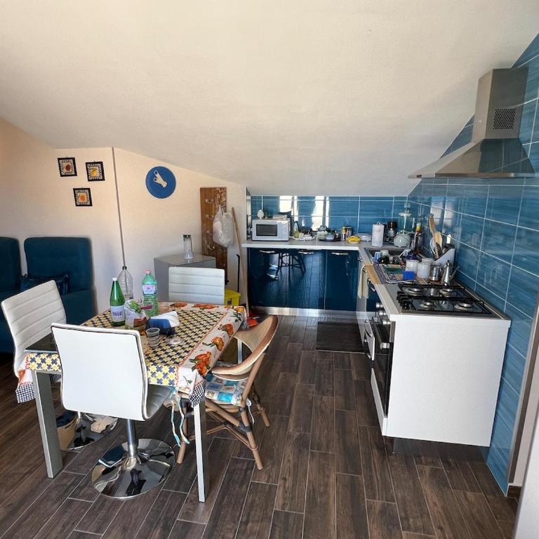 Fantastic, sea view apartment via Duchessa - Two-Bedroom Apartment - 1