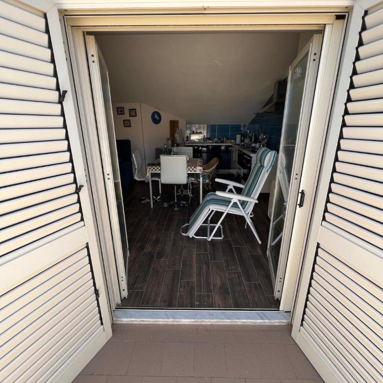 Fantastic, sea view apartment via Duchessa - Two-Bedroom Apartment - 24
