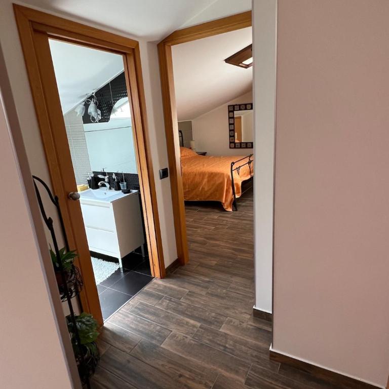 Fantastic, sea view apartment via Duchessa - Two-Bedroom Apartment - 28