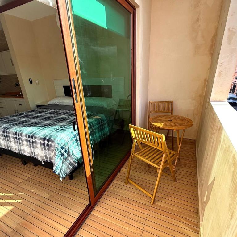 Condo PLAYA 78 - Deluxe King Studio - 4