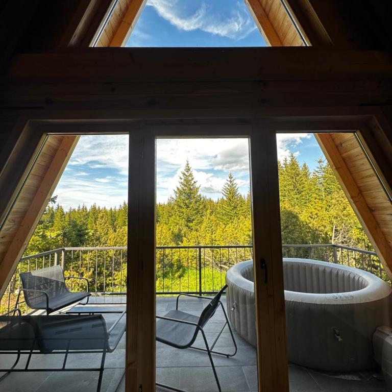 Pine Forrest Uskoci - One-Bedroom House - 17